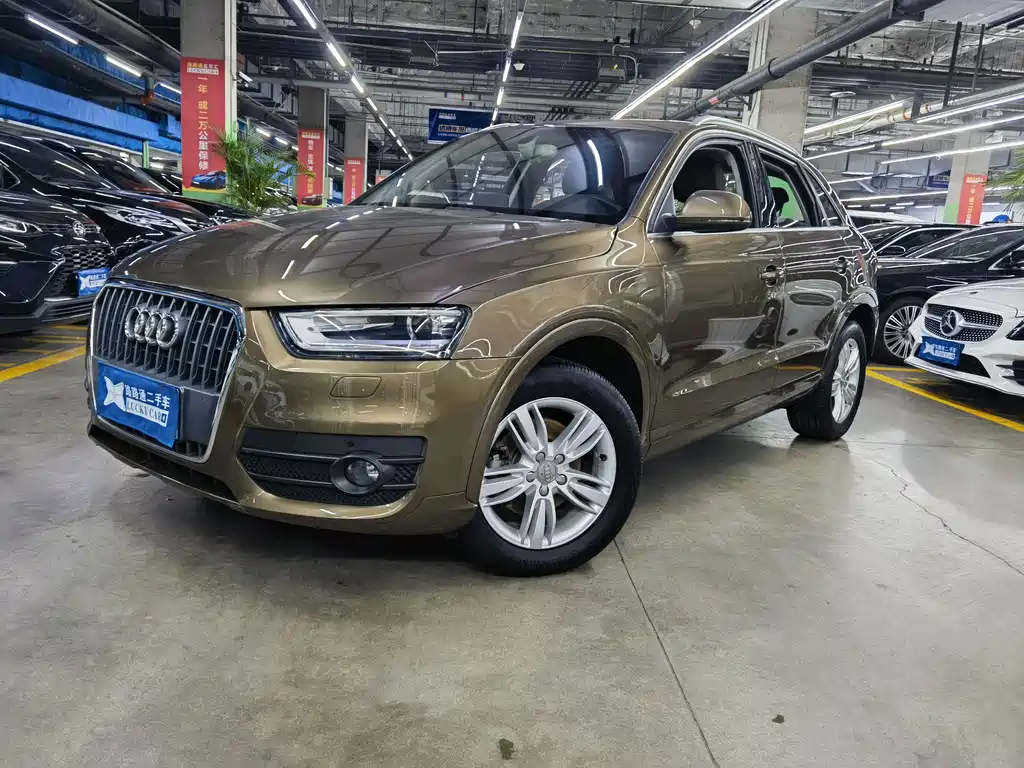 Купить Audi Q3