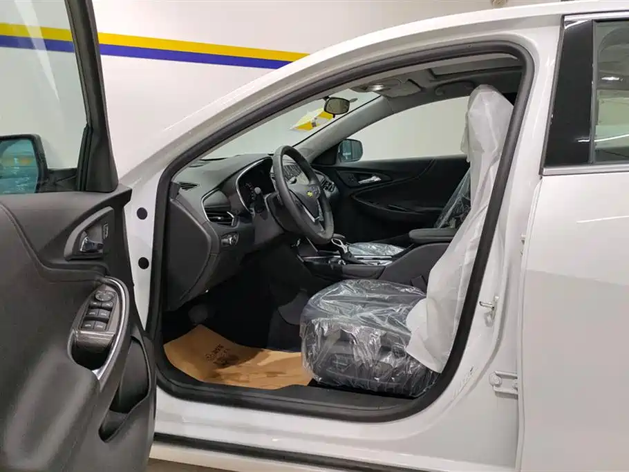 CHEVROLET MAI RUIBAO XL