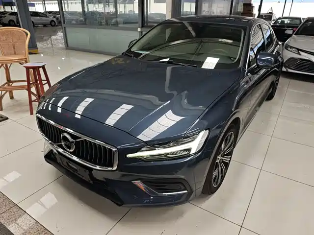 VOLVO S60 2020