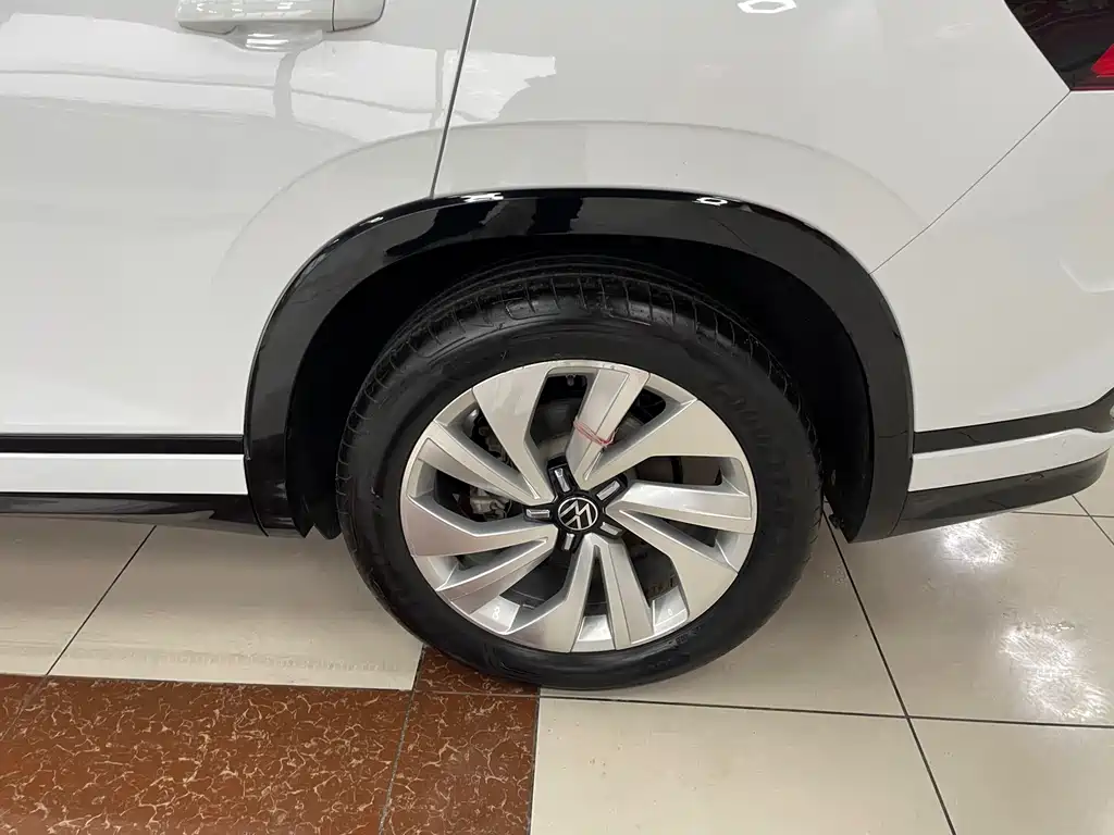 VOLKSWAGEN TANYUE X