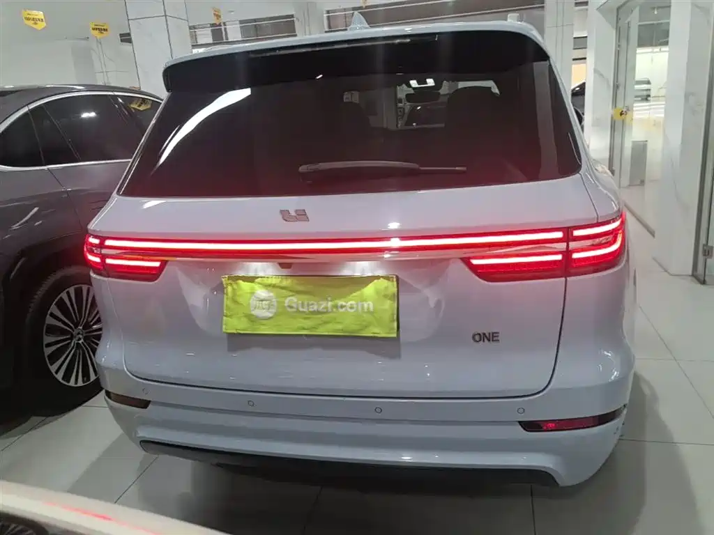 Li Auto ONE 2020 6 мест