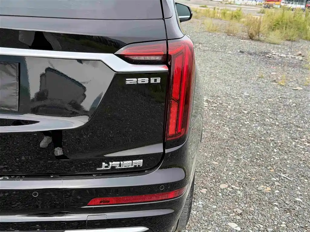 Cadillac XT6 — миниатюра 16