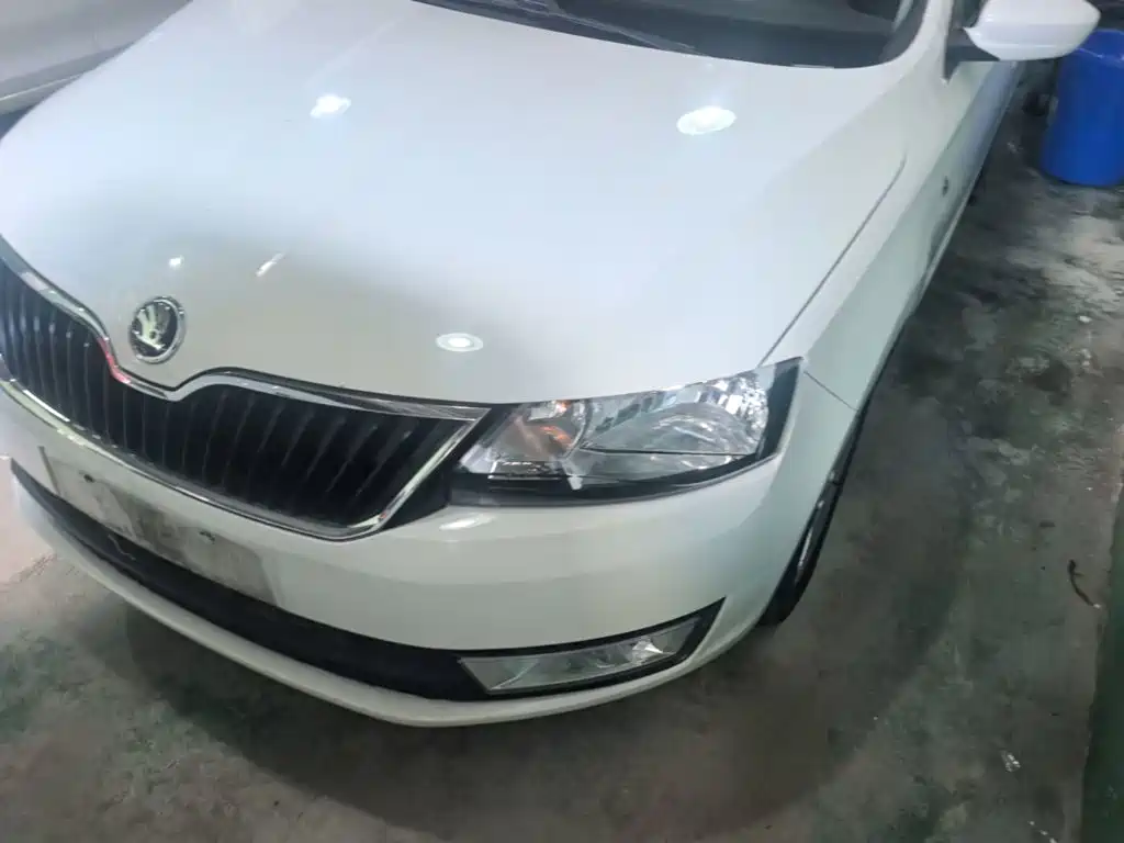 Skoda Rapid Spaceback — миниатюра 24