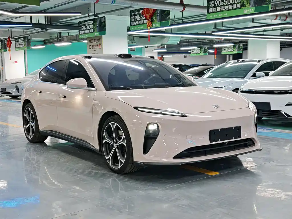 NIO NIO ET5