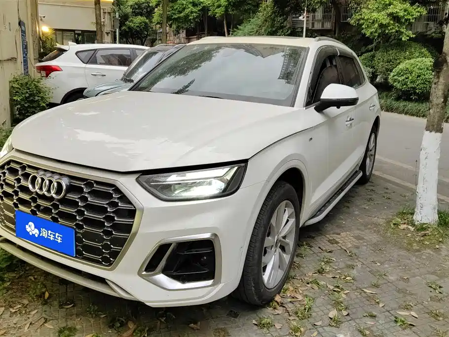 Audi Q5L 2021