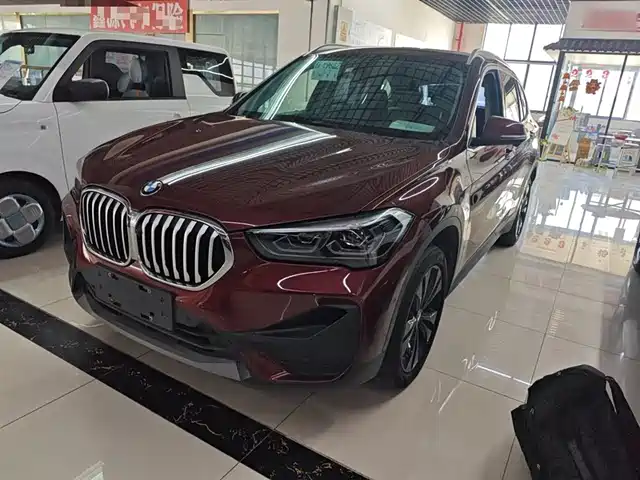 BMW  X1 2020