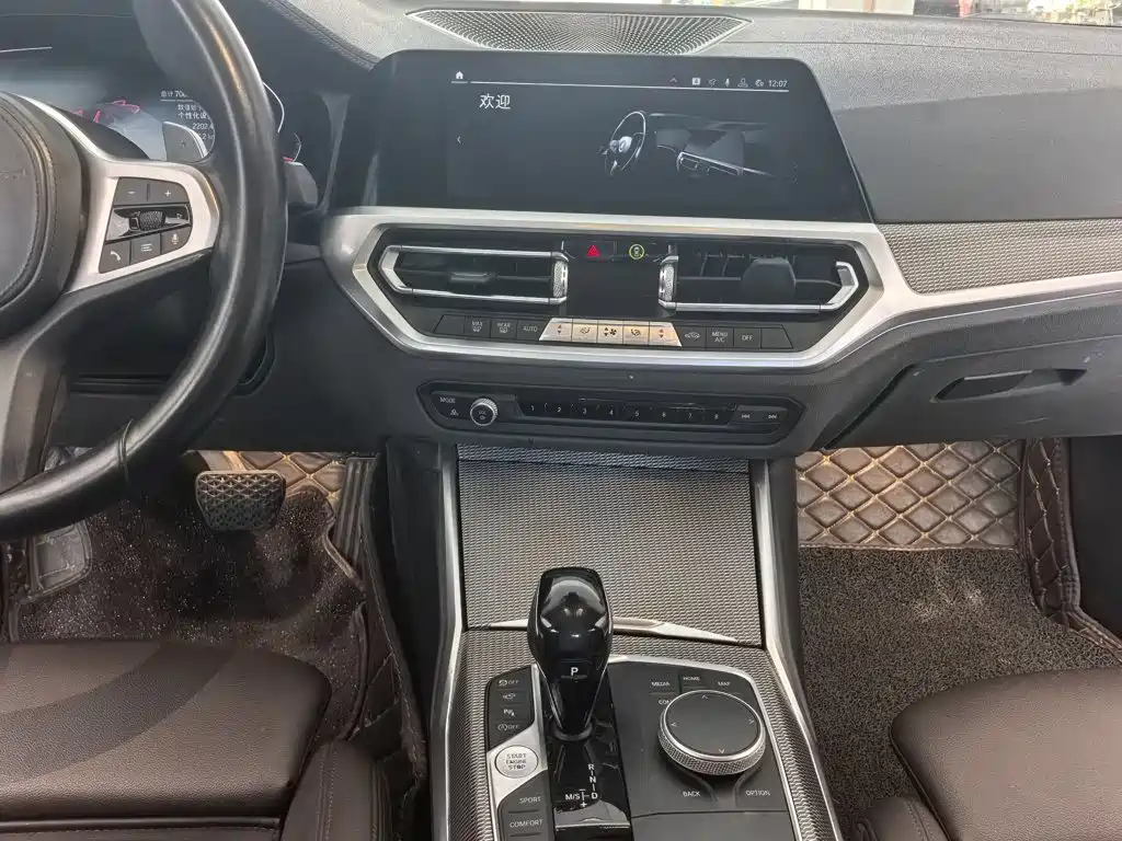 BMW 3 Series — миниатюра 18