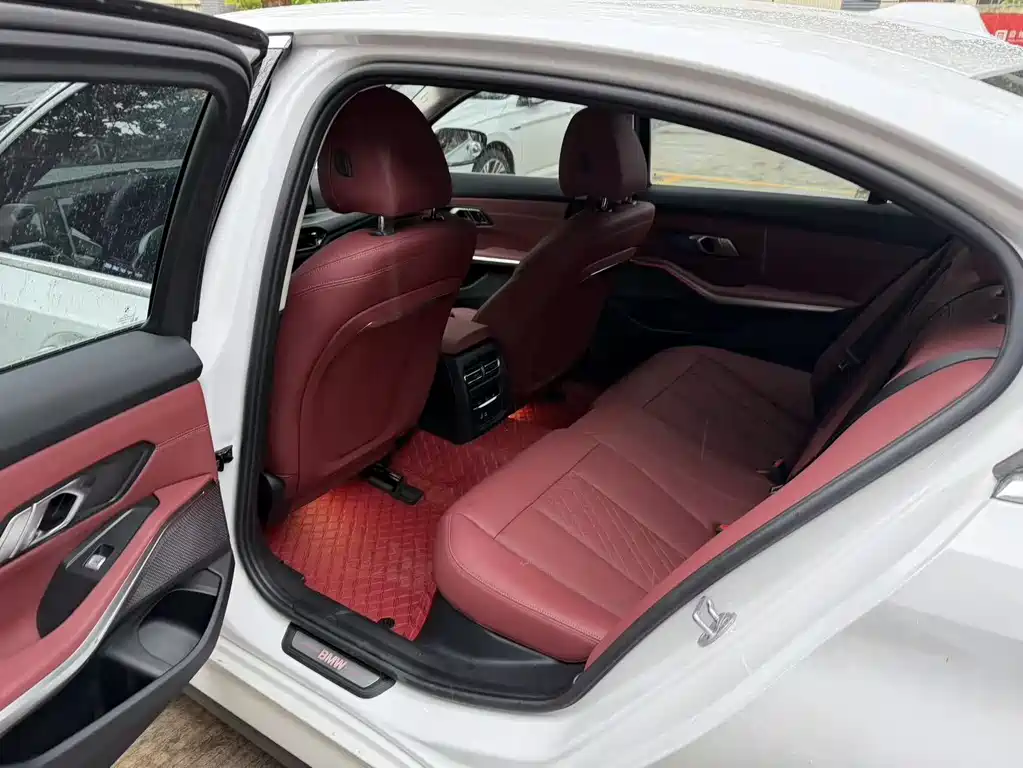 BMW i3 2024 eDrive 35 L