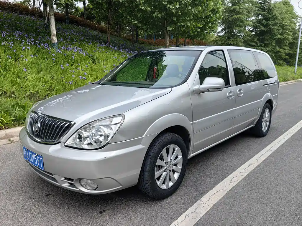 Buick GL8 2016