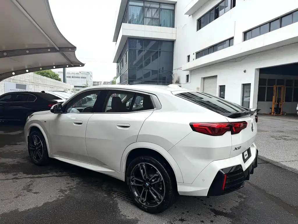 BMW X2 2024 sDrive25i M Sport