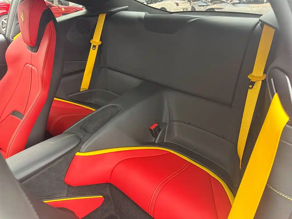 Ferrari Roma 2020 3.9T V8