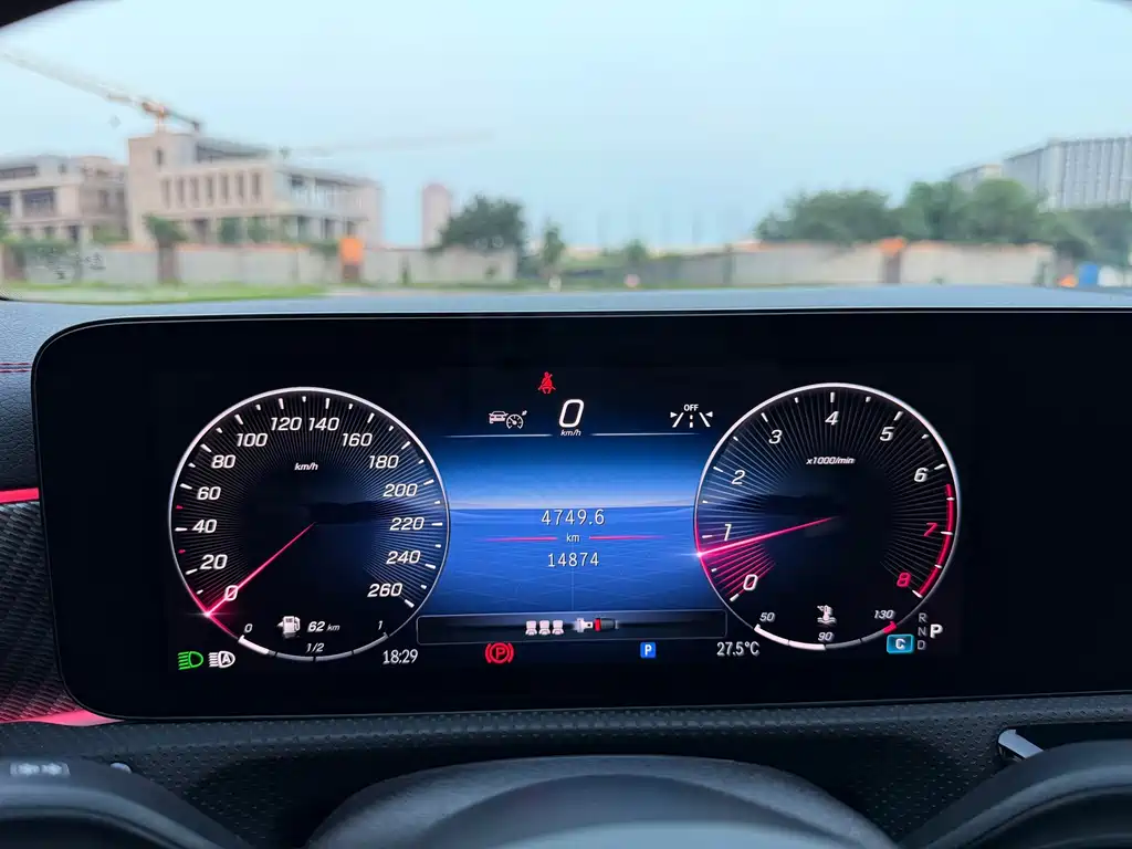 Mercedes-Benz A-Class — миниатюра 10