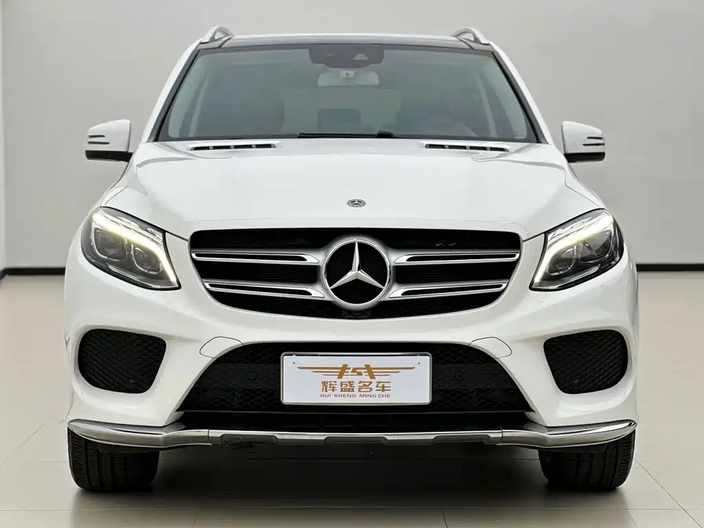 Mercedes-Benz GLE (Import) — миниатюра 2