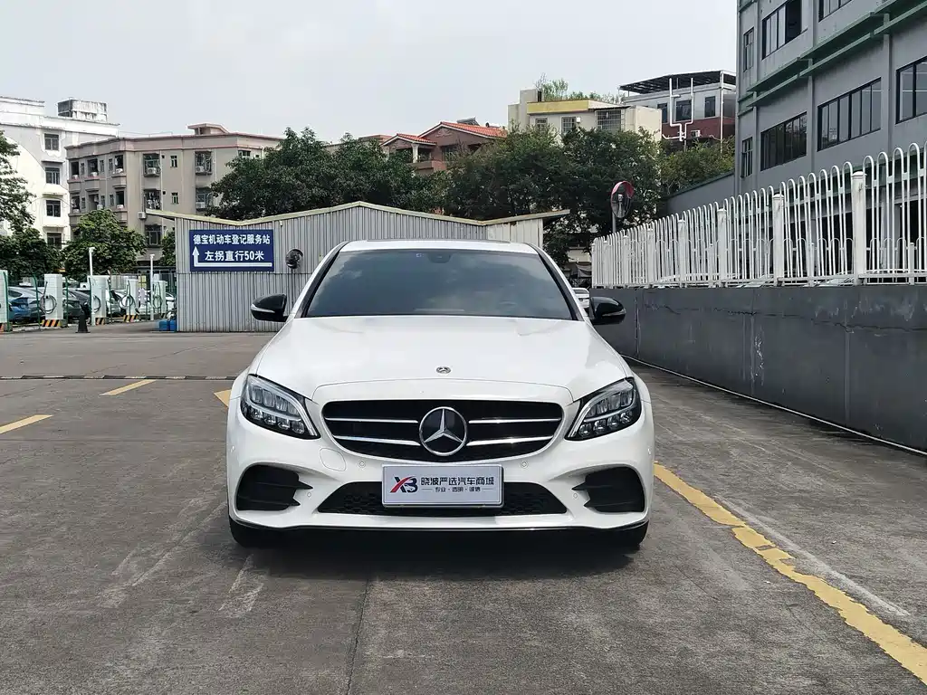 Mercedes-Benz C-Class — миниатюра 2