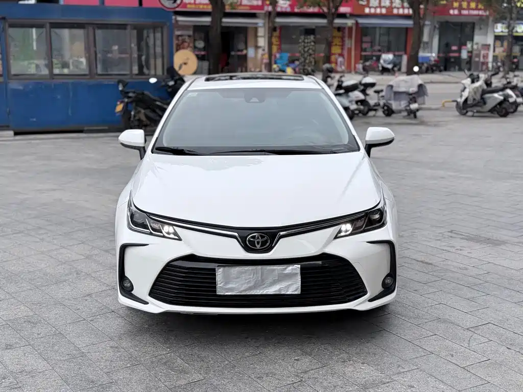 TOYOTA COROLLA