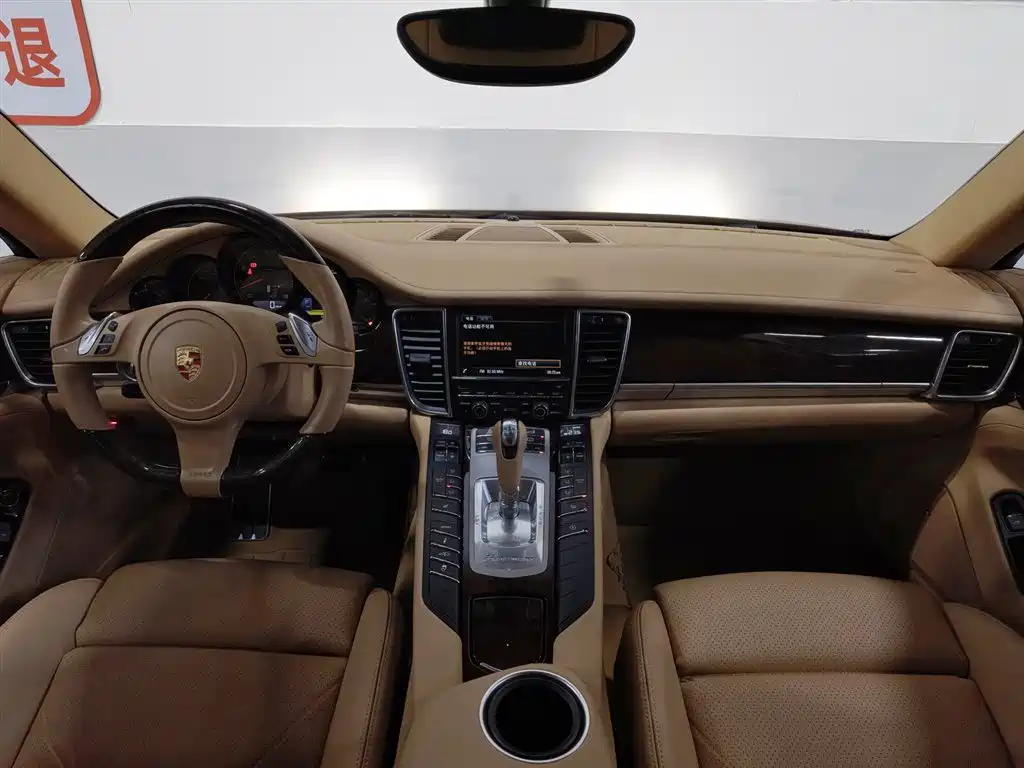 Porsche Panamera 2014 Panamera 4 3.0T