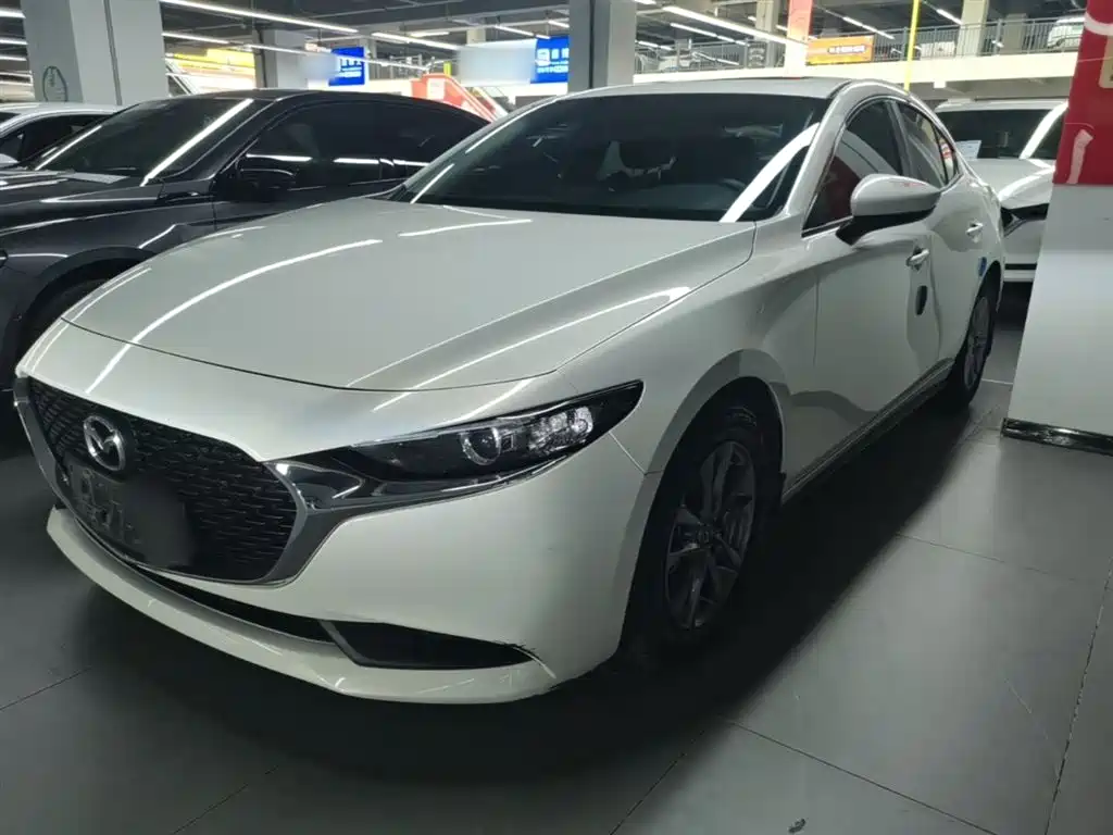 Mazda 3 Axela 2020
