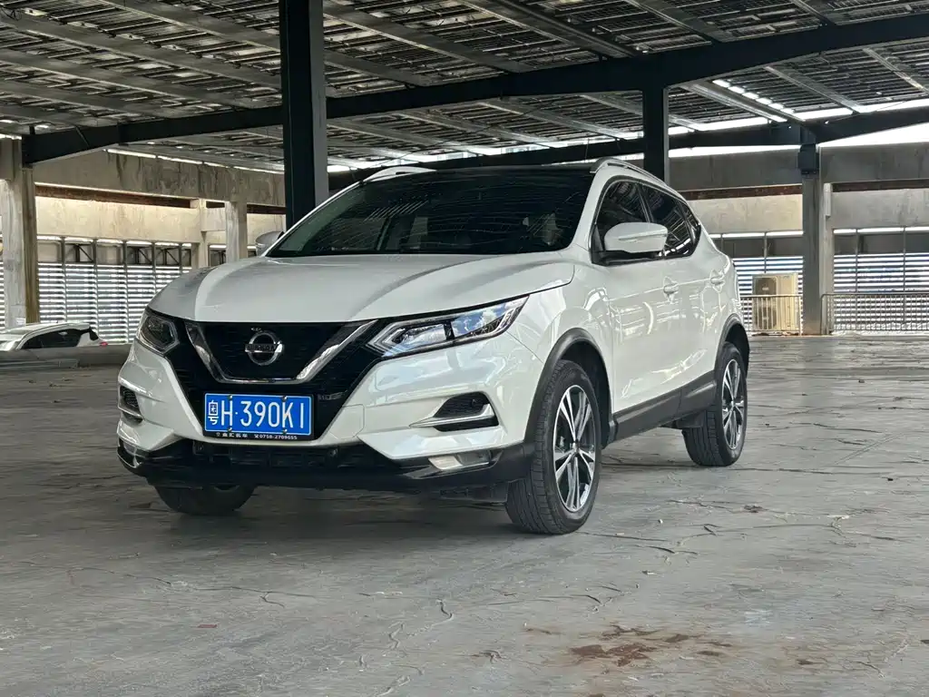Купить Nissan Qashqai