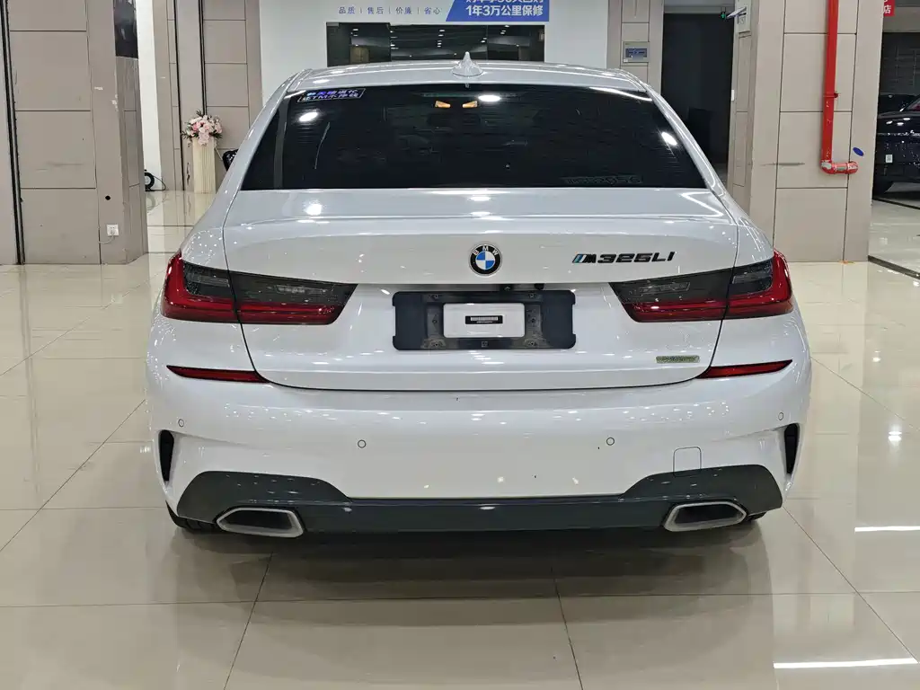 BMW 3 Series — миниатюра 8