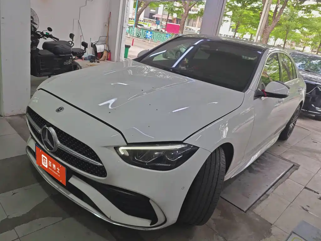 Mercedes-Benz C-Class 2022