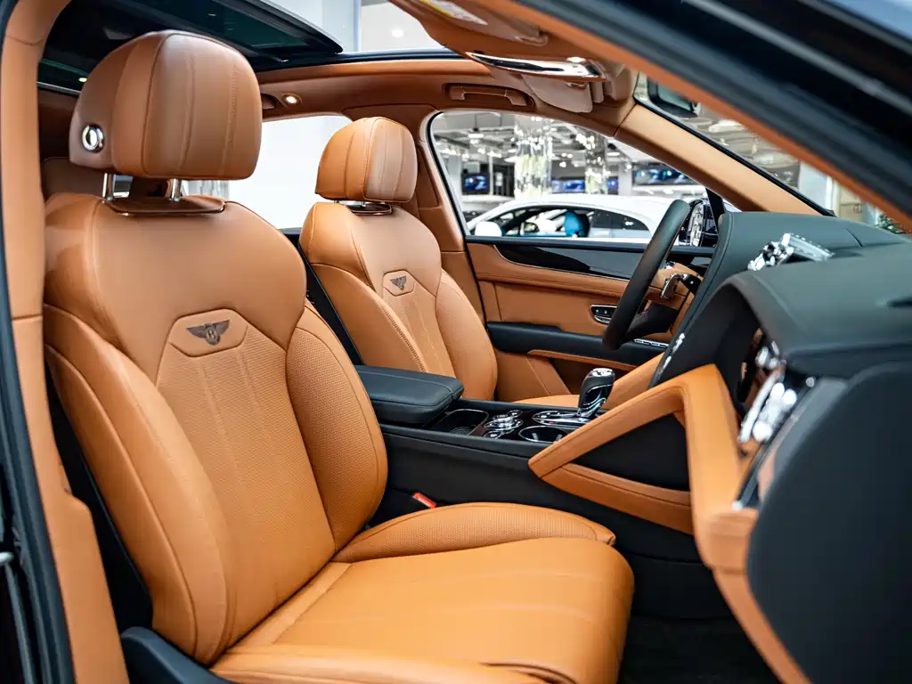 Bentley Bentayga — миниатюра 9