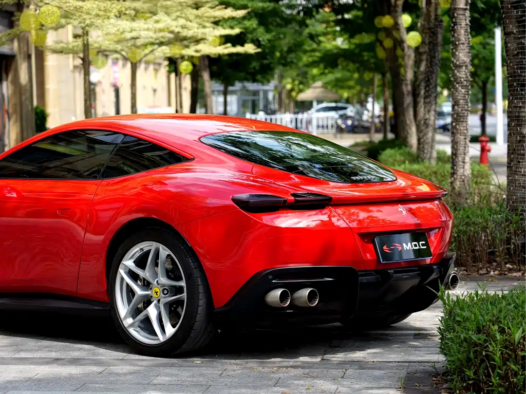 Ferrari Roma 3.9T V8, фото 6