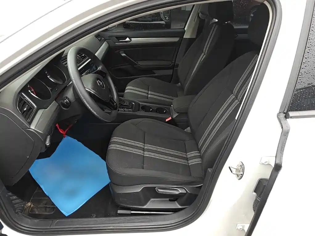 Volkswagen Lamando — миниатюра 15