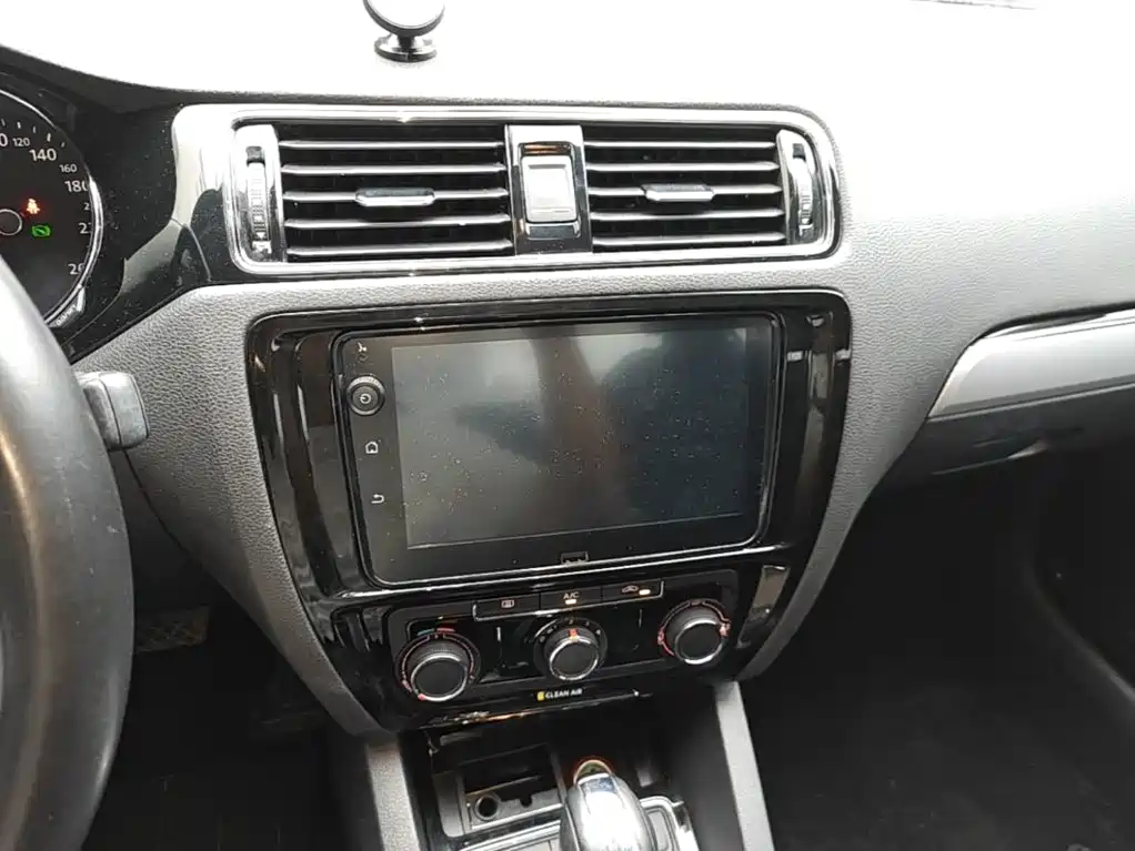 Volkswagen Sagitar — миниатюра 13