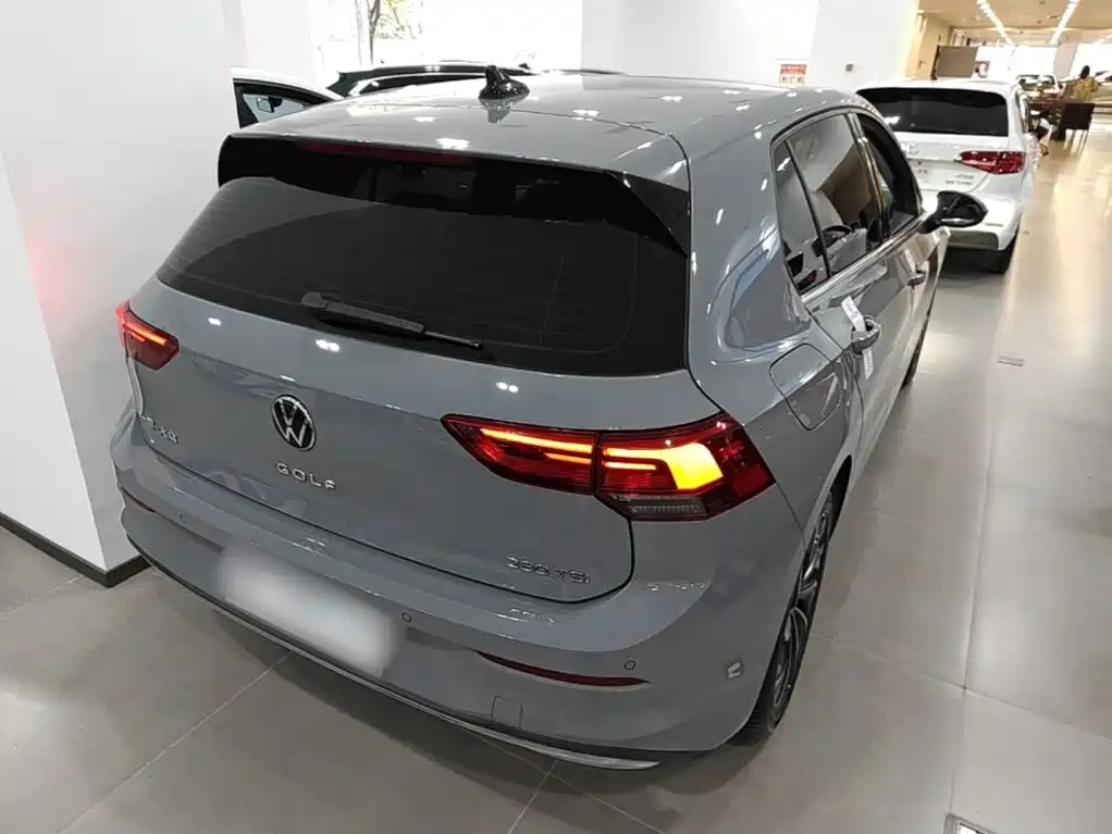 Volkswagen Golf — миниатюра 7