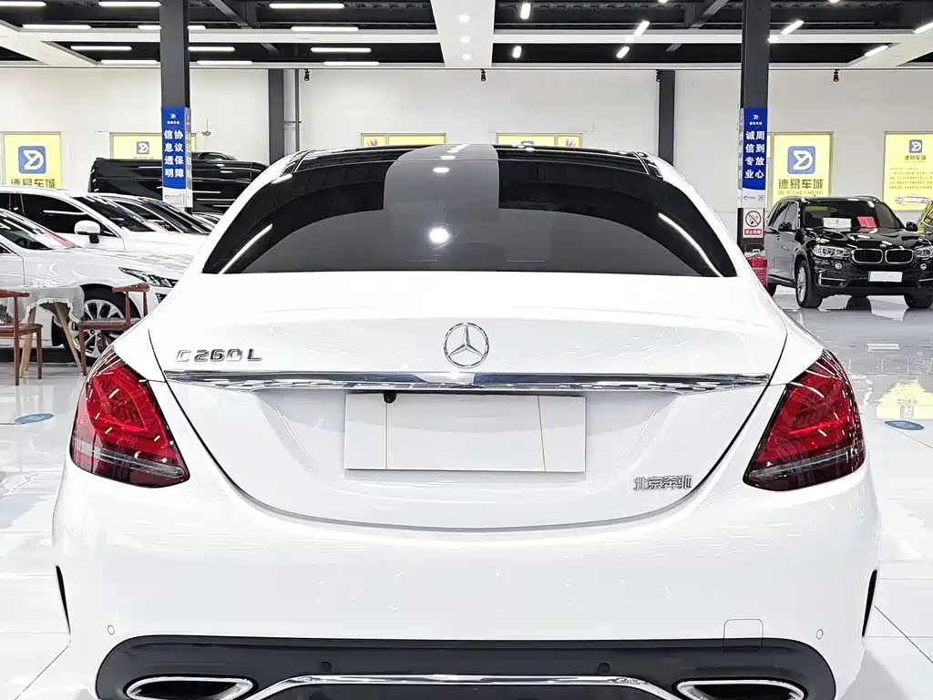 MERCEDES-BENZ C CLASS