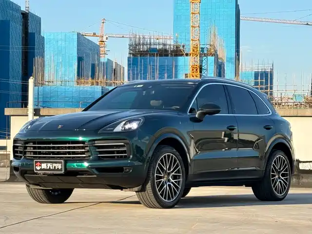 PORSCHE CAYENNE 2019