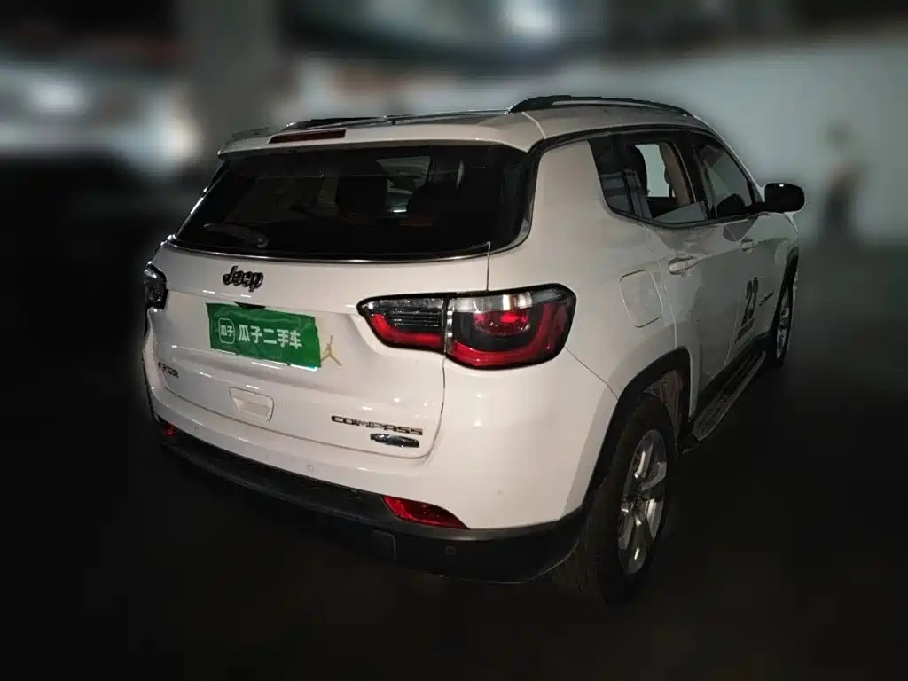 Jeep Compass — миниатюра 4
