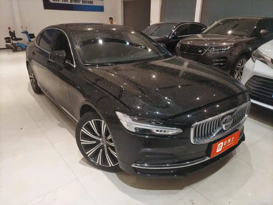 Volvo S90 — миниатюра 2