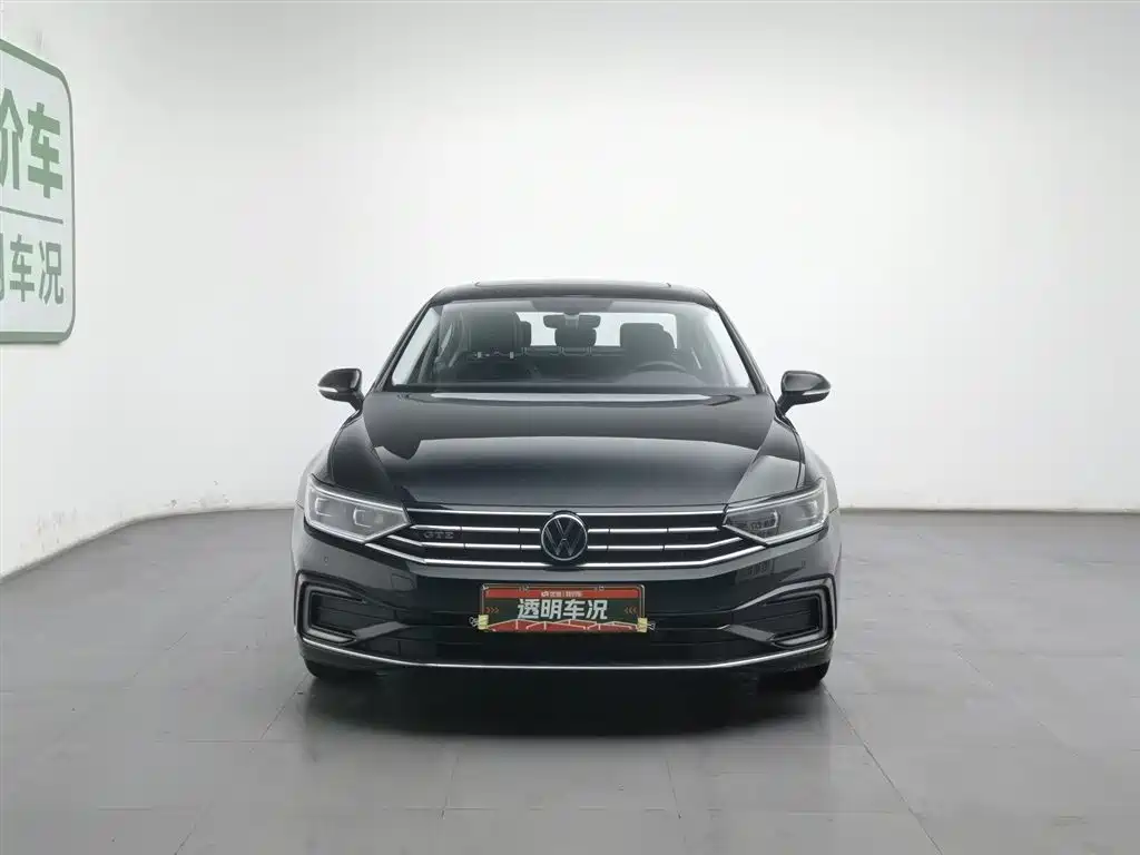 VOLKSWAGEN MAGOTAN GTE PLUG IN HYBRID