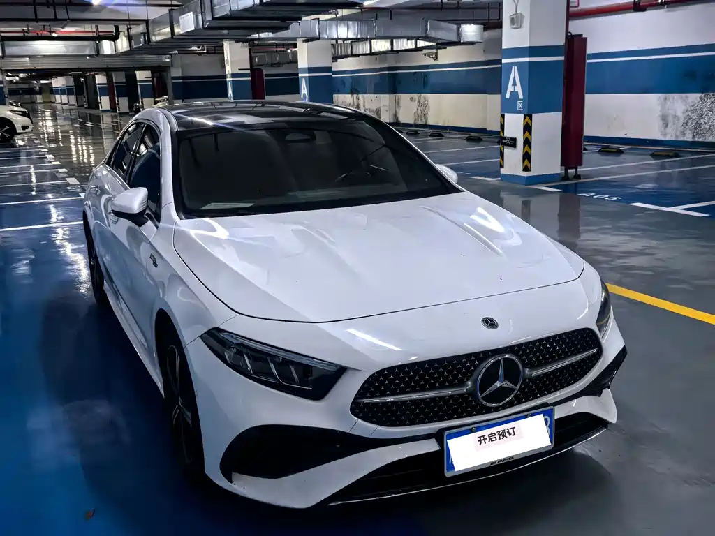 MERCEDES-BENZ A CLASS
