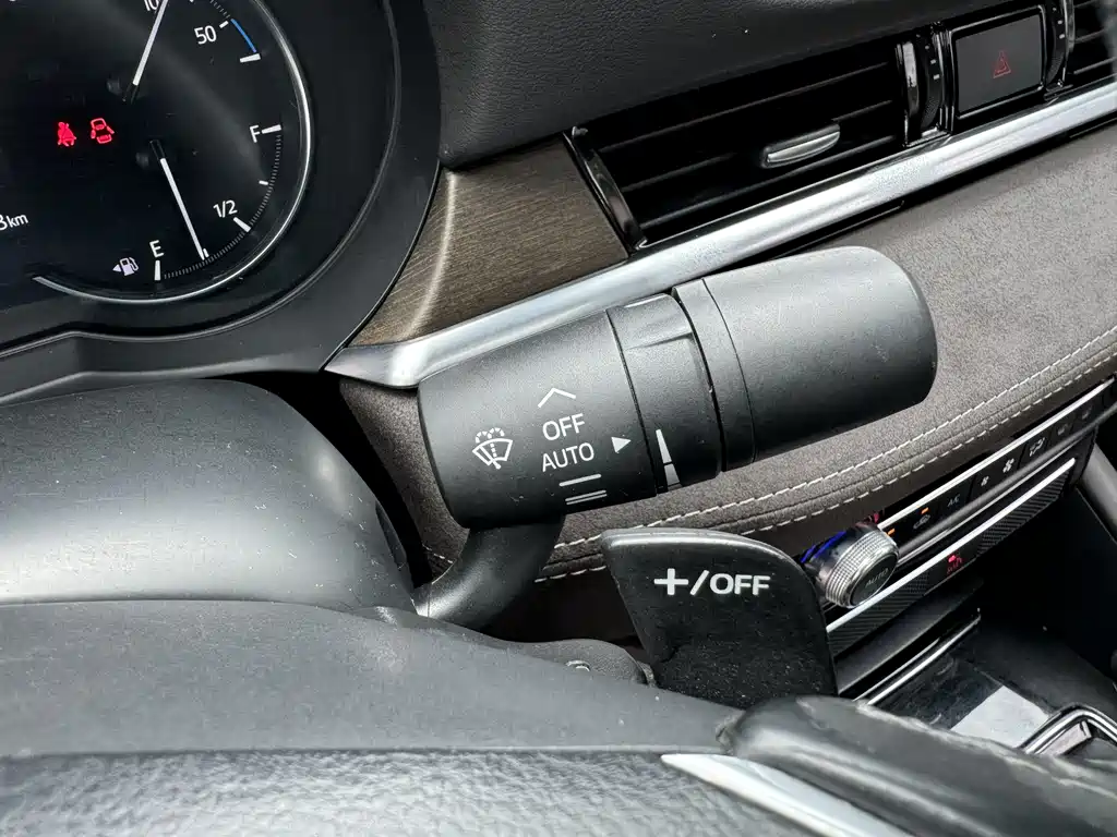 Mazda Atenza - фото 42
