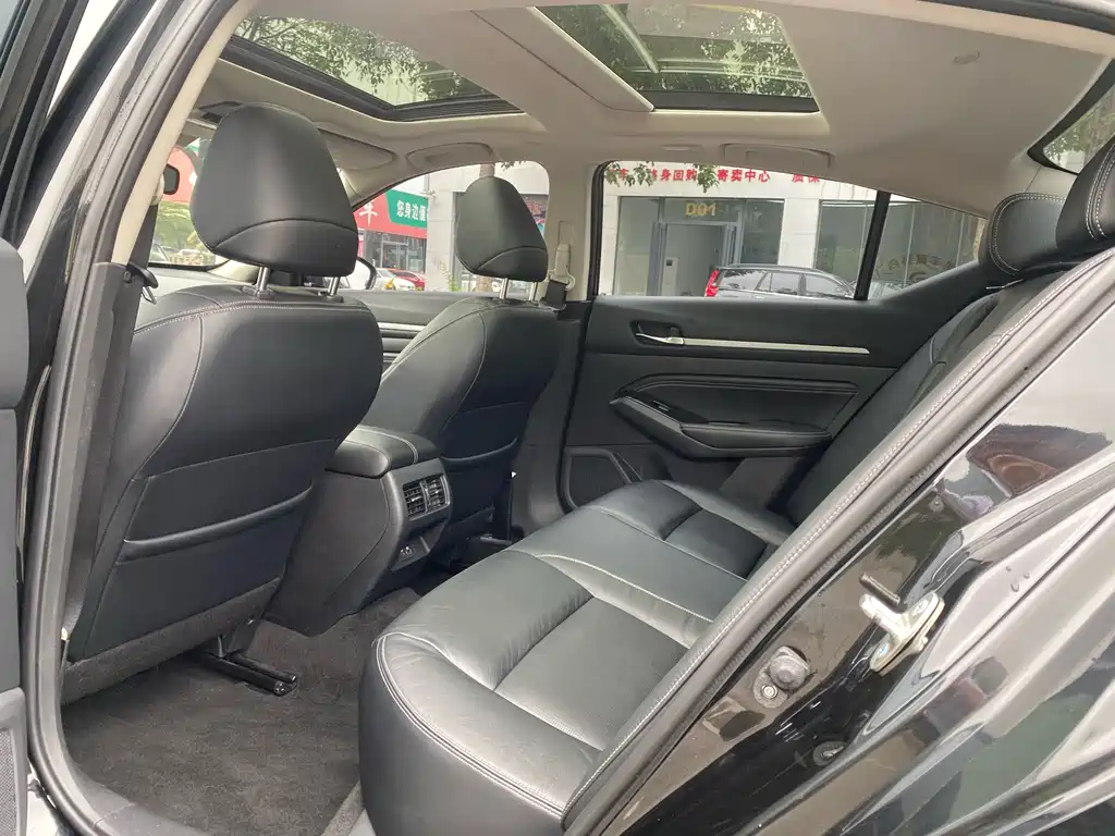 Nissan Altima 2019 2.0T XL Upper Smart