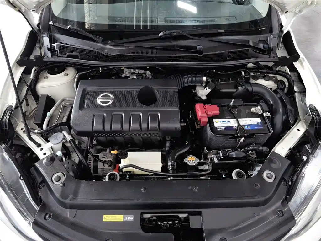 Nissan Tiida 2021 1.6L CVT