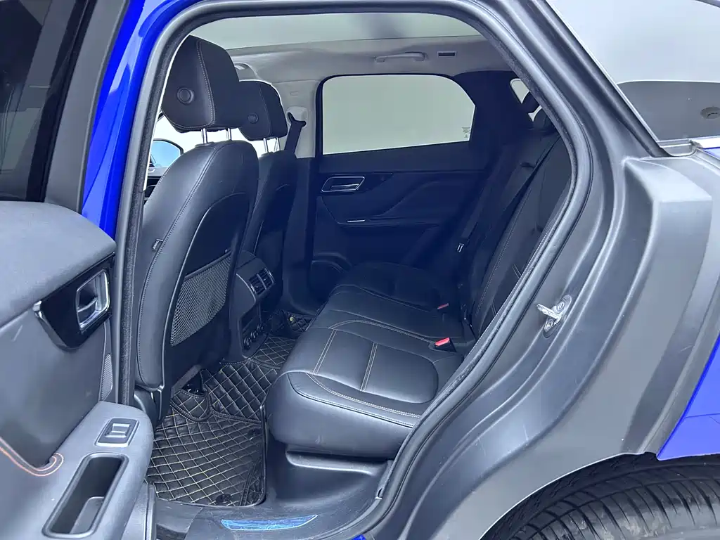 Jaguar F-Pace 2018 2.0T Premium