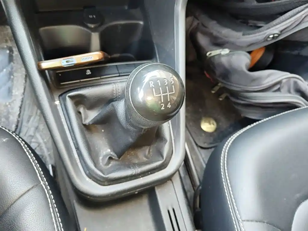 Volkswagen Santana — миниатюра 14
