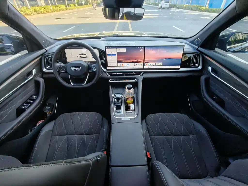Geely Monjaro L 2026 2.0TD AT