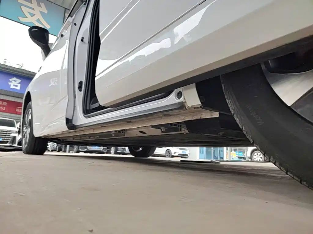 MAXUS Dajia 9 — миниатюра 22