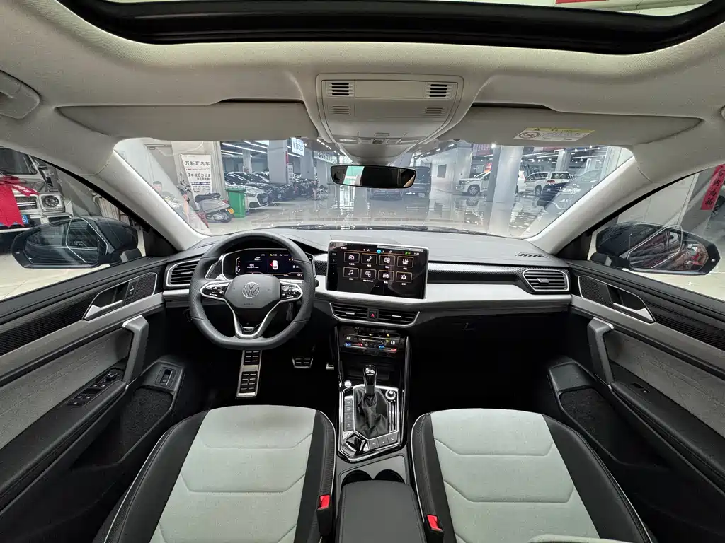 Volkswagen TayronX X 2024 330TSI Luxury