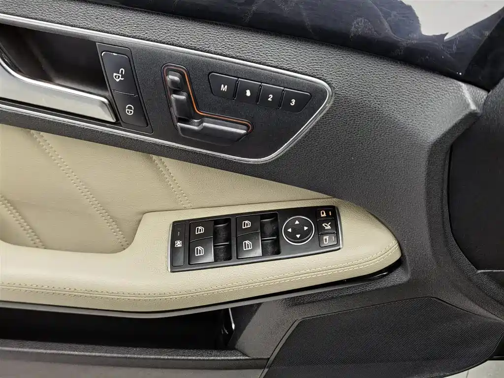 Mercedes-Benz E-Class E 2012 E 260 L CGI Fashion