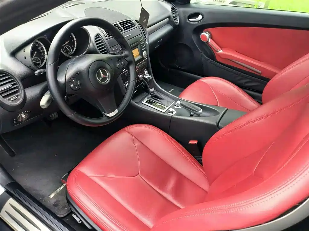 Mercedes-Benz SLK 2010 SLK 200K Grand Edition