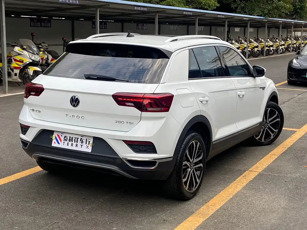 Volkswagen T-Roc — миниатюра 4