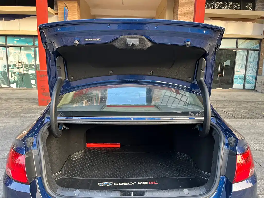 GEELY AUTOMOBILE EMGRAND GL