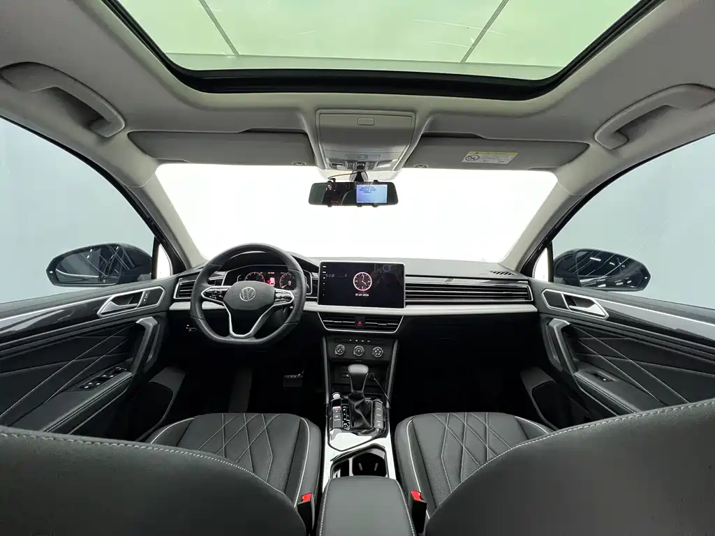Volkswagen Tiguan L L 2023 280TSI AT