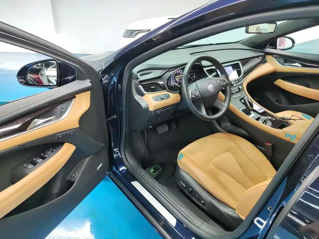 Buick LaCrosse — миниатюра 16