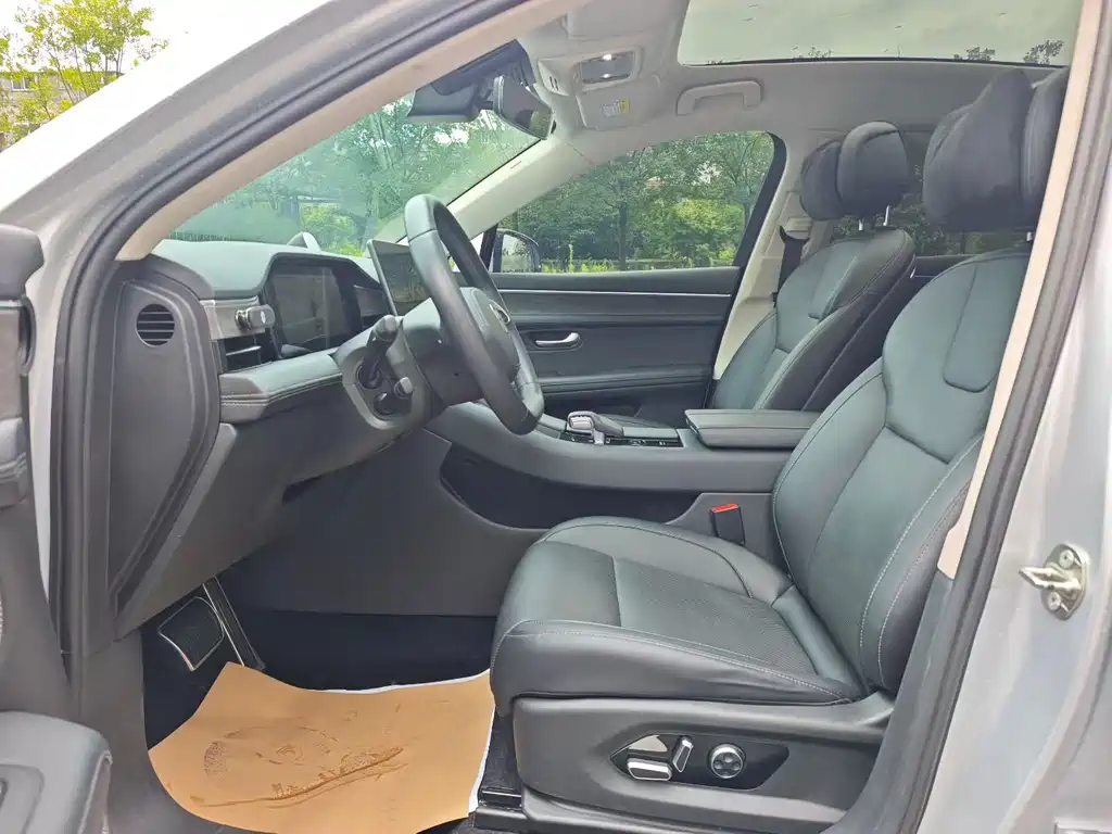 Aito M5